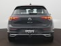Volkswagen Golf 1.4 eHybrid Style l Zwenkbare Trekhaak l Elek Stoelen l PDC l Navi l Stoel/stuurverwarming l Sfeerverlichting l ACC l