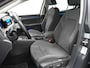 Volkswagen Golf 1.4 eHybrid Style l Zwenkbare Trekhaak l Elek Stoelen l PDC l Navi l Stoel/stuurverwarming l Sfeerverlichting l ACC l