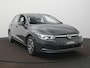 Volkswagen Golf 1.4 eHybrid Style l Zwenkbare Trekhaak l Elek Stoelen l PDC l Navi l Stoel/stuurverwarming l Sfeerverlichting l ACC l