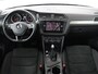 Volkswagen Tiguan Allspace 1.5 TSI Comfortline Business | Panoramadak | Stoelverwarming | Carplay | Massage | Keyless | Navigatie | Adaptive cruise | Parkeerhulp | Climate control | DAB | Bluetooth