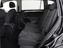 Volkswagen Tiguan Allspace 1.5 TSI Comfortline Business | Panoramadak | Stoelverwarming | Carplay | Massage | Keyless | Navigatie | Adaptive cruise | Parkeerhulp | Climate control | DAB | Bluetooth