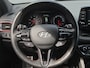 Hyundai i30 N 2.0 Handgeschakeld / Dealer onderhouden / Trekgewicht 1600 kg / Stuur- & Stoelverwarming / Achteruitrijcamera / Cruise control / Draadloze telefoon lader / Keyless Entry/Start / Apple Carplay Android Auto / Climate control / Navigatie /