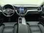 Volvo XC60 T8 Plug-in hybrid AWD Ultra Dark | 360 | Trekhaak | Luchtvering | Stoel & Stuur verwarming | H&K Audio |