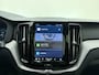 Volvo XC60 T8 Plug-in hybrid AWD Ultra Dark | 360 | Trekhaak | Luchtvering | Stoel & Stuur verwarming | H&K Audio |