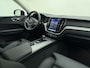 Volvo XC60 T8 Plug-in hybrid AWD Ultra Dark | 360 | Trekhaak | Luchtvering | Stoel & Stuur verwarming | H&K Audio |