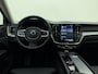 Volvo XC60 T8 Plug-in hybrid AWD Ultra Dark | 360 | Trekhaak | Luchtvering | Stoel & Stuur verwarming | H&K Audio |