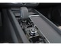 Volvo XC60 T6 Recharge AWD Core - IntelliSafe Assist & Surround - 360º Camera - Adaptieve LED koplampen - Verwarmde voorstoelen, stuur & achterbank - Parkeersensoren voor & achter - Elektr. bedienb. voorstoelen met geheugen - Extra getint glas - 19' LMV