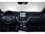 Volvo XC60 T6 Recharge AWD Core - IntelliSafe Assist & Surround - 360º Camera - Adaptieve LED koplampen - Verwarmde voorstoelen, stuur & achterbank - Parkeersensoren voor & achter - Elektr. bedienb. voorstoelen met geheugen - Extra getint glas - 19' LMV