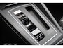 Volkswagen Golf 1.4 eHybrid 245pk GTE DSG Automaat / Leder / Panorama dak / Navigatie / LM velgen / LED / Parkeersensoren / Wegkl trekhaak