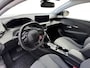 Peugeot 208 1.2 Hybrid 110PK e-DCS6 Allure AUTOMAAT | Apple Carplay & Android Auto | Climate Control | Cruise Control | Parkeersensoren voor & achter | 16'' Lichtmetalen velgen |