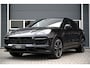 Porsche Cayenne Coupé 3.0 E-Hybrid / SPORT DESIGN / PANO / SPORT UITLAAT / BOSE / 360 CAMERA / ACC / SPORT CHRONO / TECHART / NL AUTO / BTW