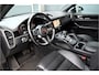Porsche Cayenne Coupé 3.0 E-Hybrid / SPORT DESIGN / PANO / SPORT UITLAAT / BOSE / 360 CAMERA / ACC / SPORT CHRONO / TECHART / NL AUTO / BTW