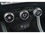 Renault Captur 1.0 TCe 100 Intens | Stoelverwarming | Climate Control | Camera | Navigatie