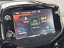 Peugeot 108 5-deurs Allure 1.0 e-VTi 72pk | CLIMA | LM-VELGEN | CAMERA | APPLE CARPLAY / ANDROID AUTO | KEYLESS | ISOFIX |