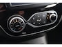 Renault Captur 0.9 TCe Life | Trekhaak | Climate Control | Parkeersensoren | Navigatie