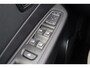 Renault Captur 0.9 TCe Life | Trekhaak | Climate Control | Parkeersensoren | Navigatie