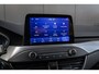 Ford Focus 1.0 EcoBoost Hybrid Titanium X Business | Parkeercamera | Privacy-glass | Climate control | LED- verlichting | DAB | Navigatie incl. bluetooth | Keyless