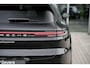 Porsche Cayenne 3.0 E-Hybrid l SportDesign Pakket l 22 inch velgen  l Bose Audio l Comfortstoelen 14 voudig l Luchtvering l Trekhaak Elektrische Trekhaak l