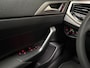 Volkswagen Polo 1.0 TSI Sportline Automaat (APPLE CARPLAY, GROOT NAVI, ADAPTIVE CRUISE, LM VELGEN, SPORTSTOELEN, PARKEERSENSOREN, ARMSTEUN, NIEUWSTAAT)