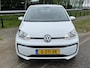 Volkswagen Up! 1.0 BMT move up! Airco / DAB / Centr. deurvergrendeling / NAP / 2e Paasdag open 09.00-17.00 uur