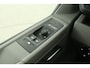 Volkswagen Transporter 2.0 TDI L1H1 150PK | DSG | Airco | Adap. Cruise | 3 Zits | Camera | Virtual | Trekhaak | Carplay | Navi