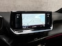 Peugeot 208 1.2 PureTech GT-Line Automaat (VIRTUAL COCKPIT, APPLE CARPLAY, GROOT NAVI, LEDER, KEYLESS, SPORTSTOELEN, GETINT GLAS, LM VELGEN, LANE ASSIST, NIEUWSTAAT)