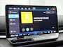 Volkswagen T-Roc 1.5 eTsi R-Line First Edition 150 PK| Origineel Nederlands | 1e Eigenaar | Panoramadak | Trekhaak | Achterklep Elektrisch | LED Matrix | Stoelverwarming | Stuurwielverwarming | 20 Inch Velgen