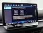 Volkswagen T-Roc 1.5 eTsi R-Line First Edition 150 PK| Origineel Nederlands | 1e Eigenaar | Panoramadak | Trekhaak | Achterklep Elektrisch | LED Matrix | Stoelverwarming | Stuurwielverwarming | 20 Inch Velgen