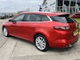 Renault Megane Estate 1.2 132PK TCe Limited / Camera / Blind spot warning / PDC V+A / Keyless / Cruise / 17''LMV /