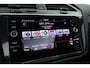 Volkswagen Tiguan 1.4 TSI eHybrid R-Line | Pano | Elek. Trekhaak | Stoel- Stuurverw. | Adapt. Cruise | Camera | Keyless | IQ. Light