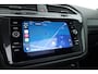 Volkswagen Tiguan 1.4 TSI eHybrid R-Line | Pano | Elek. Trekhaak | Stoel- Stuurverw. | Adapt. Cruise | Camera | Keyless | IQ. Light