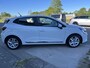 Renault Clio 1.6 E-Tech Hybrid 140PK Dealer onderhouden / Automaat / AppleCarplay - Android Auto / PDC.Achter / Cruise / Navi