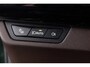 BMW iX1 xDrive30 Launch Edition 67 kWh *SOH 98%* LEDER | CAMERA | Full LED -2e PINKSTERDAG OPEN!-