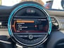 MINI Mini Electric Yours 33 kWh SOH 100% | VAN €20.900,- NU VOOR SLECHTS €18.877,- Uw LENTEVOORDEEL €2.023,-| SUPER COMPLEET UITGEVOERD| PANO | HARMAN KARDON | STOELVERWARMING| HEAD-UP DISPLAY| ACHTERUITRIJCAMERA|