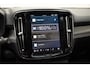 Volvo XC40 Recharge P8 AWD R-Design 3-Fase [ Panorama Navi Apple / Android Harman/Kardon LED Navi 360°cam ]