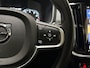 Volvo V60 2.0 B3 Inscription Automaat (APPLE CARPLAY, GROOT NAVI, GETINT GLAS, SPORTSTOELEN, KEYLESS, LANE ASSIST, NIEUWE APK, NIEUWSTAAT)