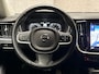 Volvo V60 2.0 B3 Inscription Automaat (APPLE CARPLAY, GROOT NAVI, GETINT GLAS, SPORTSTOELEN, KEYLESS, LANE ASSIST, NIEUWE APK, NIEUWSTAAT)