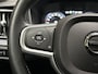 Volvo V60 2.0 B3 Inscription Automaat (APPLE CARPLAY, GROOT NAVI, GETINT GLAS, SPORTSTOELEN, KEYLESS, LANE ASSIST, NIEUWE APK, NIEUWSTAAT)