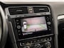 Volkswagen Golf 1.0 TSI Sportline Automaat (APPLE CARPLAY, GROOT NAVI, CAMERA, CLIMATE, STOELVERWARMING, SPORTSTOELEN, ADAPTIVE CRUISE, PARKEERSENSOREN, GETINT GLAS, NIEUWSTAAT)