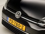 Volkswagen Golf 1.0 TSI Sportline Automaat (APPLE CARPLAY, GROOT NAVI, CAMERA, CLIMATE, STOELVERWARMING, SPORTSTOELEN, ADAPTIVE CRUISE, PARKEERSENSOREN, GETINT GLAS, NIEUWSTAAT)