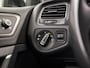 Volkswagen Golf 1.0 TSI Sportline Automaat (APPLE CARPLAY, GROOT NAVI, CAMERA, CLIMATE, STOELVERWARMING, SPORTSTOELEN, ADAPTIVE CRUISE, PARKEERSENSOREN, GETINT GLAS, NIEUWSTAAT)