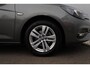 Opel Astra Sports Tourer 1.2 Business Edition 16 inch LMV Navigatie Carplay Android Parkeersensors LED Climate Cruise Control
