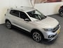 Volkswagen T-Cross 1.0 TSI STYLE NAVIGATIE ADAPTIVE CRUISE CONTROL CLIMATE CONTROL STOELVERWARMING APPLE CARPLAY/ANDROID RIJSTROOKSENSOREN DODEHOEKSENSOREN ACHTERUITRIJCAMERA ZEER MOOI !! 3010