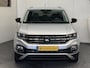 Volkswagen T-Cross 1.0 TSI STYLE NAVIGATIE ADAPTIVE CRUISE CONTROL CLIMATE CONTROL STOELVERWARMING APPLE CARPLAY/ANDROID RIJSTROOKSENSOREN DODEHOEKSENSOREN ACHTERUITRIJCAMERA ZEER MOOI !! 3010