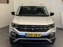 Volkswagen T-Cross 1.0 TSI STYLE NAVIGATIE ADAPTIVE CRUISE CONTROL CLIMATE CONTROL STOELVERWARMING APPLE CARPLAY/ANDROID RIJSTROOKSENSOREN DODEHOEKSENSOREN ACHTERUITRIJCAMERA ZEER MOOI !!