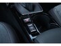 Peugeot 208 1.2 100PK ALLURE | PARKEERSENSOREN VOOR + ACHTER | DRAADLOZE APPLE CARPLAY/ANDROID AUTO | CRUISE CONTROL | DAB+ RADIO | CLIMATE CONTROL | LED KOPLAMPEN | LICHTMETALEN VELGEN 16" |
