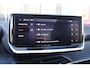 Peugeot 208 1.2 100PK ALLURE | PARKEERSENSOREN VOOR + ACHTER | DRAADLOZE APPLE CARPLAY/ANDROID AUTO | CRUISE CONTROL | DAB+ RADIO | CLIMATE CONTROL | LED KOPLAMPEN | LICHTMETALEN VELGEN 16" |