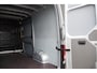 Volkswagen Crafter 35 2.0 TDI L3H3 Highline 177PK AUT. LED, STANDKACHEL, CAMERA, NAVI, CRUISE, AIRCO, PARKEERSENSOREN