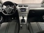 Volkswagen Golf Variant 1.2 TSI Sportline (PANORAMADAK, SCHERM, CLIMATE, STOELVERWARMING, SPORTSTOELEN, CRUISE, PARKEERSENSOREN, NIEUWE APK, NIEUWSTAAT)