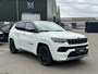 Jeep Compass 4xe 240 Plug-in Hybrid Electric S PHEV| VAN: 26.900,- VOOR 24.440,- UW LENTEVOORDEEL: 2.460,-| 26.000KM!!| ALPINE AUDIO| LEDER| ADAPTIVE CRUISE| ELEK. STOEL| DODE HOEK SENSOR| 360 CAMERA| 19 INCH| STOEL + STUURVERWARMING